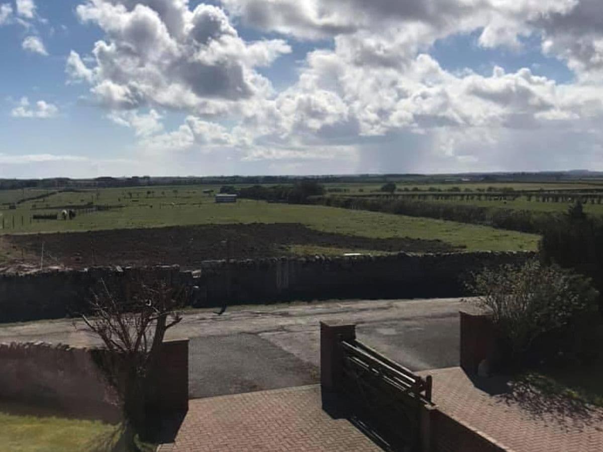 Bernicia House Villa Seahouses Exterior photo